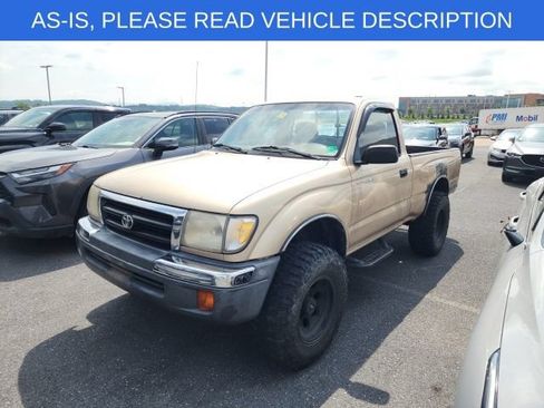 Used 1999 Toyota Tacoma 4x4 Regular Cab image 1