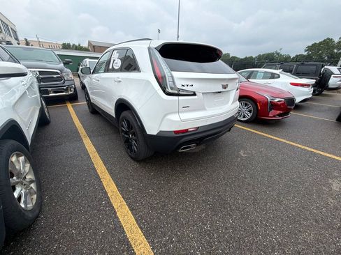 Used 2022 Cadillac XT4 Sport w/ LPO, Onyx Lite Package AWD/4WD image 8