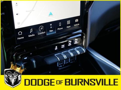 Used 2023 RAM 1500 Laramie AWD/4WD image 22