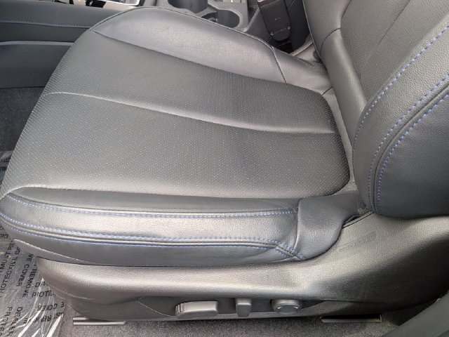 Used 2025 Subaru Forester Limited AWD/4WD image 15