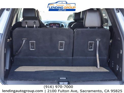 Used 2021 Chevrolet Traverse LT image 24