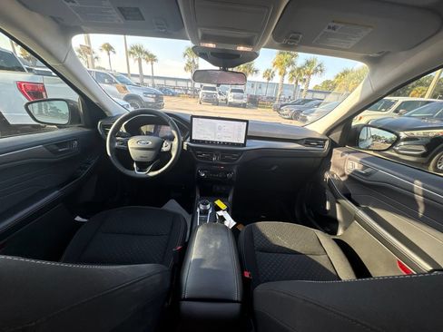 Used 2024 Ford Escape Active w/ Tech Pack #1 AWD/4WD image 35
