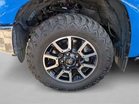 Used 2021 Toyota Tundra Limited w/ TRD Off-Road Package image 23