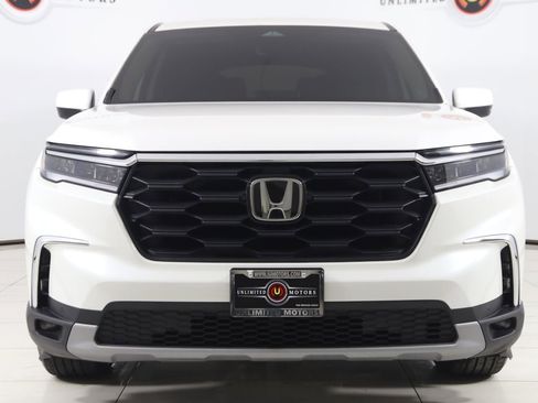 Used 2025 Honda Pilot EX-L image 53