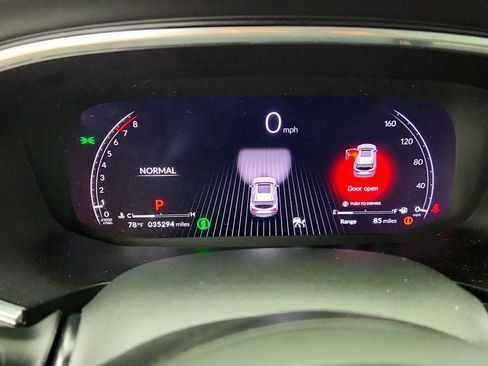 Used 2023 Acura MDX SH-AWD w/ Technology Package image 15