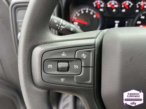 Certified 2025 Chevrolet Silverado 1500 W/T w/ WT Value Package image 17