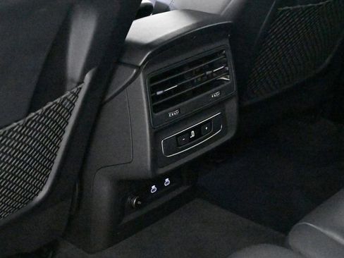 Used 2023 Audi Q7 2.0T Premium Plus w/ Premium Plus Package image 18
