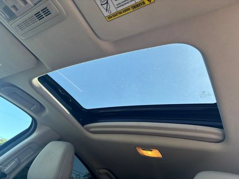 Used 2022 Honda HR-V EX image 3