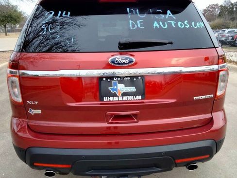 Used 2015 Ford Explorer XLT w/ Equipment Group 202A image 6