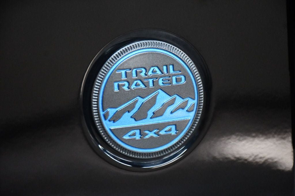 Used 2024 Jeep Wrangler High Altitude AWD/4WD image 18
