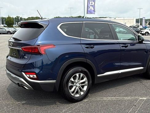 Used 2020 Hyundai Santa Fe SE AWD/4WD image 5