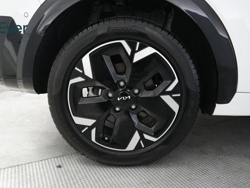 Used 2023 Kia Niro Wave FWD image 21