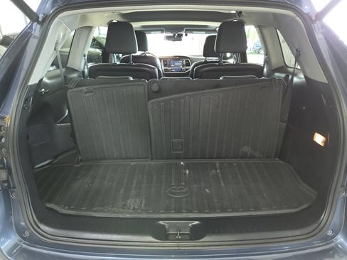 Used 2016 Toyota Highlander Limited w/ Driver Technology Package AWD/4WD image 27