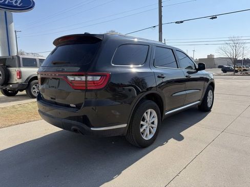 Used 2022 Dodge Durango SXT image 4