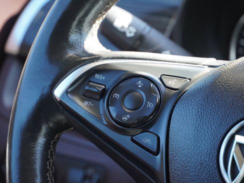 Used 2016 Buick Envision Premium image 31