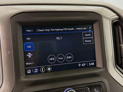 Used 2024 Chevrolet Silverado 1500 Custom Trail Boss w/ LPO, Dark Essentials Package image 21