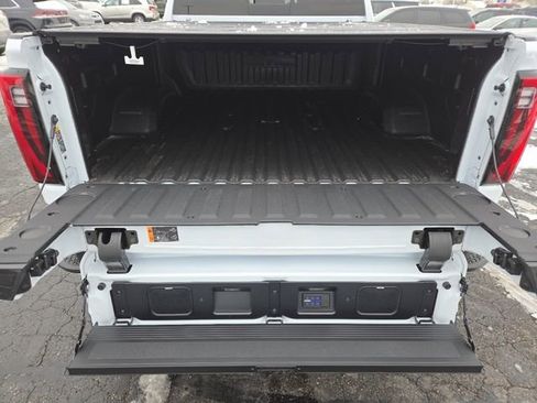 New 2026 GMC Sierra 2500 Denali Ultimate image 30