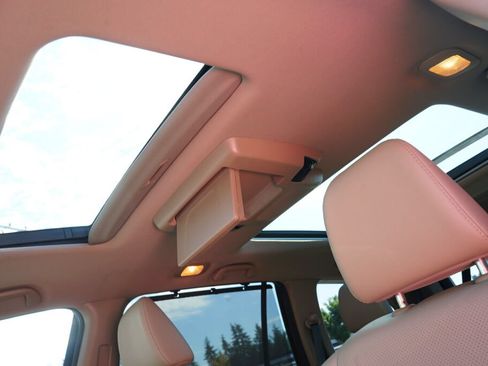 Used 2022 Honda Pilot Elite image 13