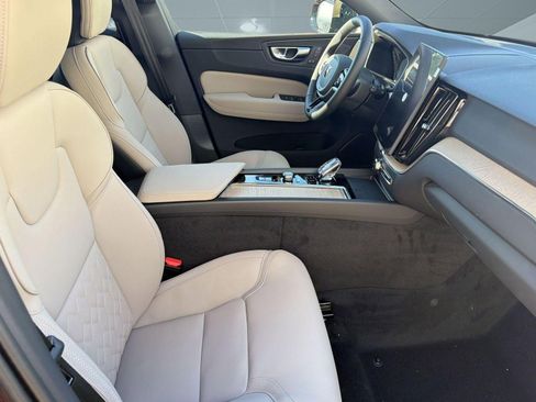 New 2026 Volvo XC60 B5 Core w/ Climate Package AWD/4WD image 29