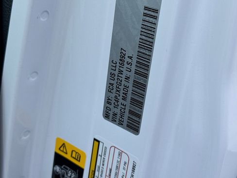 New 2026 Jeep Wrangler Unlimited Rubicon w/ Safety Group image 26