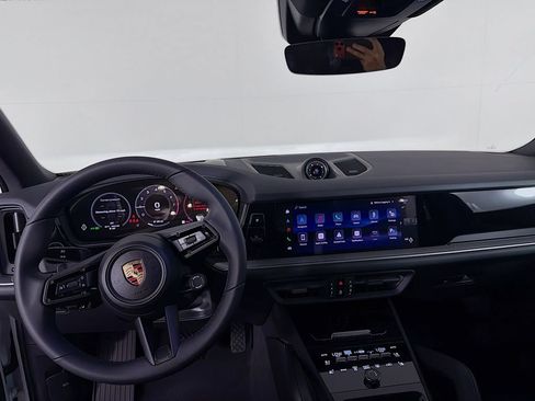 New 2026 Porsche Cayenne AWD/4WD image 25