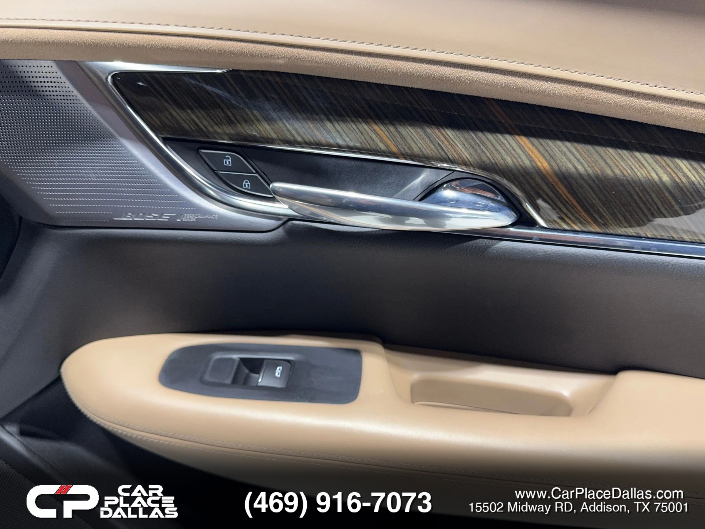 Used 2020 Cadillac XT6 Premium Luxury w/ Platinum Package AWD/4WD image 31