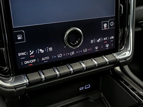 New 2026 GMC Yukon Elevation w/ Elevation Premium Package AWD/4WD image 18