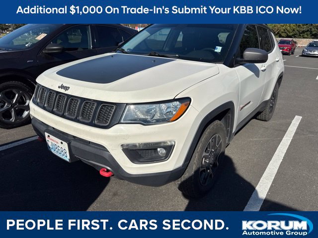 Used 2020 Jeep Compass Trailhawk AWD/4WD image 1