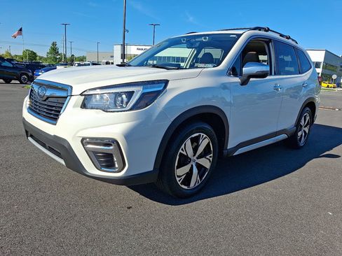 Used 2019 Subaru Forester Touring w/ Popular Package #3 AWD/4WD image 3