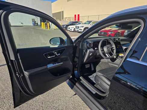 New 2026 Mercedes-Benz GLC 300 4MATIC image 21