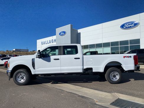 New 2026 Ford F250 XL w/ FX4 Off-Road Package image 24