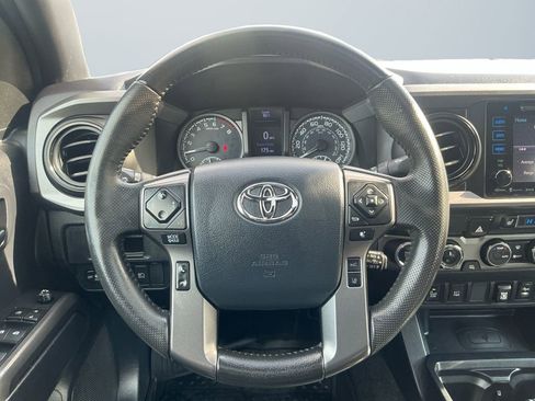 Used 2019 Toyota Tacoma SR5 image 13