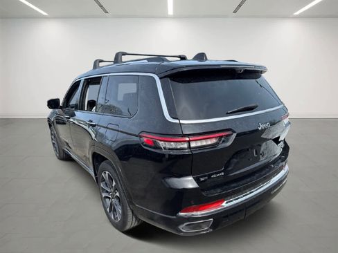 Used 2023 Jeep Grand Cherokee L Overland w/ Luxury Tech Group IV image 4