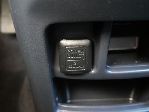 Used 2011 Honda CR-V SE image 31