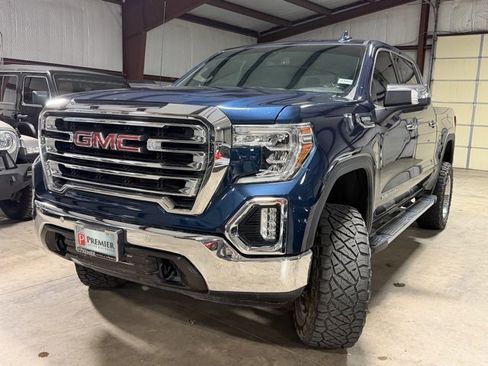 Used 2020 GMC Sierra 1500 SLT image 3