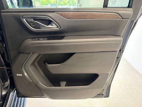 Certified 2021 Chevrolet Suburban High Country w/ Premium Package AWD/4WD image 13