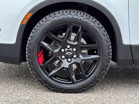 Certified 2025 Chevrolet Blazer LT w/ Redline Edition image 32