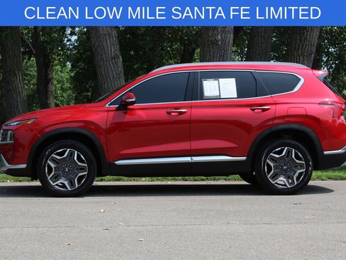 Used 2021 Hyundai Santa Fe Limited AWD/4WD image 4