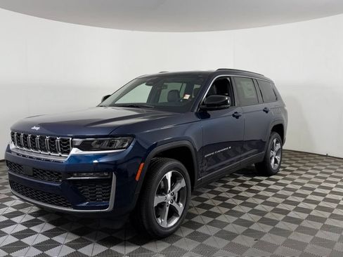 New 2026 Jeep Grand Cherokee L Limited AWD/4WD image 3