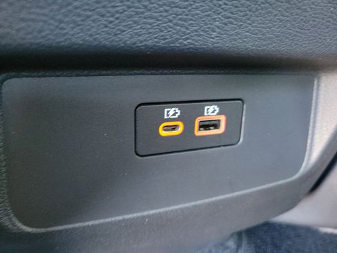 Used 2024 Nissan Frontier Pro-X w/ Technology Package image 13