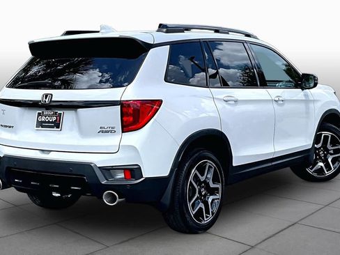 Used 2023 Honda Passport Elite image 13