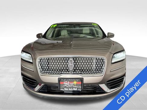 Used 2019 Lincoln Nautilus Premier AWD/4WD image 2