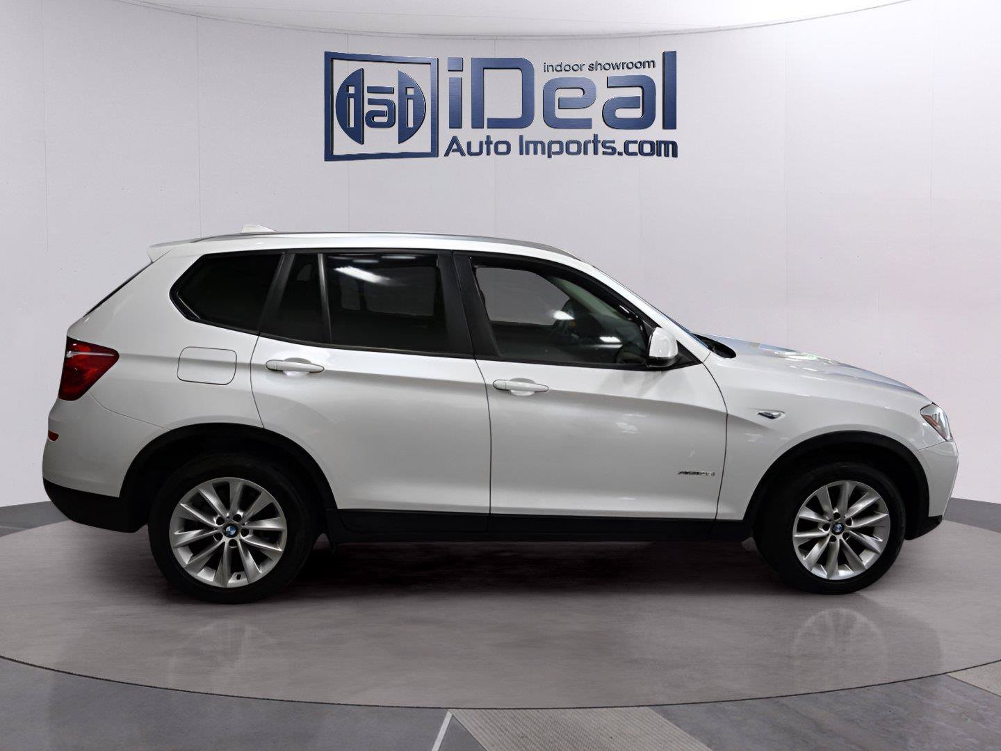 Used 2016 BMW X3 xDrive28i AWD/4WD image 6
