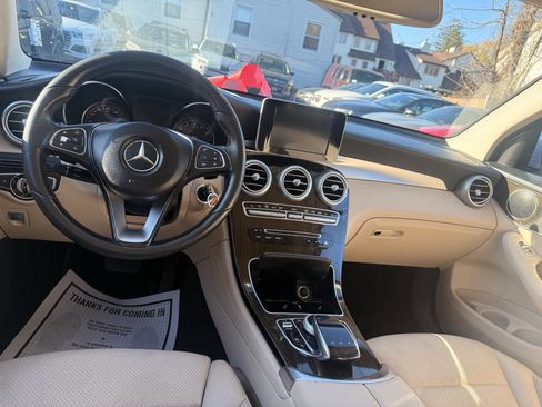 Used 2016 Mercedes-Benz GLC 300 image 11
