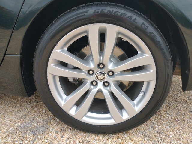 Used 2011 Jaguar XJ L RWD image 31