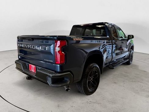 Used 2019 Chevrolet Silverado 1500 Custom Trail Boss AWD/4WD image 6