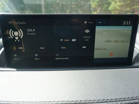 Used 2023 Acura MDX SH-AWD w/ Advance Package image 10