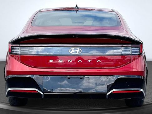 Used 2025 Hyundai Sonata SEL FWD image 4