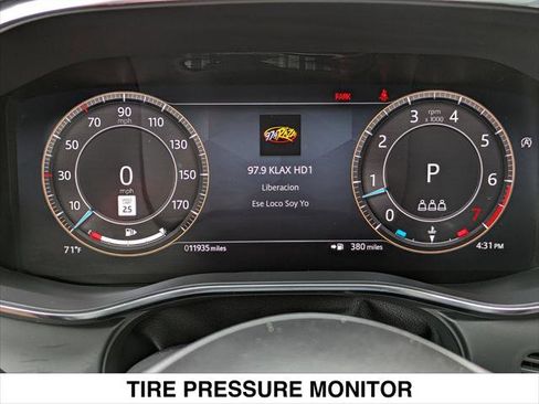 Used 2024 Jaguar F-PACE R-Dynamic S image 18