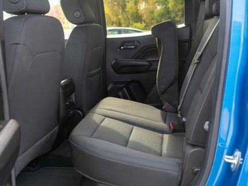 Used 2023 Chevrolet Colorado LT image 10